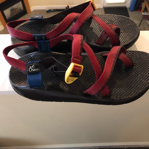 poshmark chacos